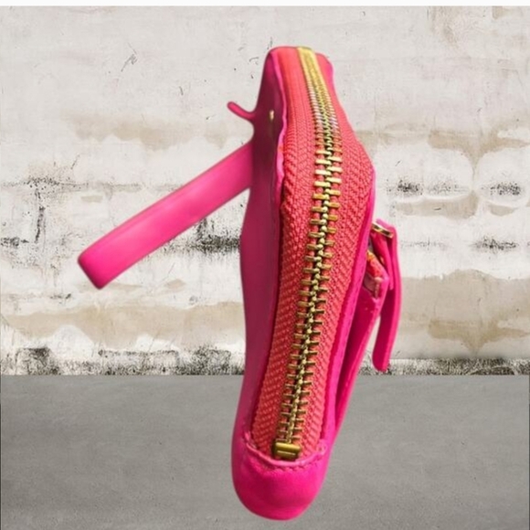 Kate Spade Storybook Lining -Hot Pink Leather Wristlet Clutch W/ & Gift Box - Picture 7 of 10